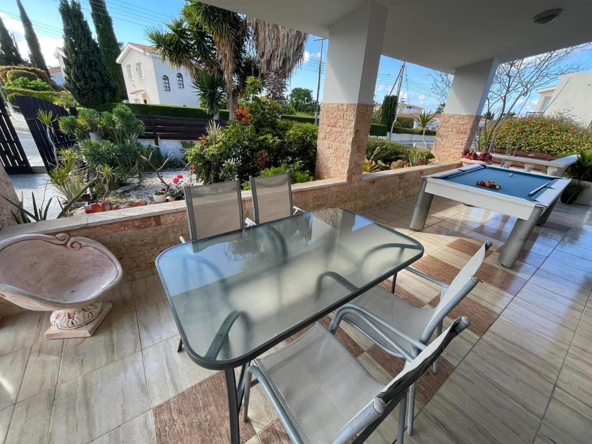 Villa Ocean Stones 1Km From Main Coral Bay Beach Peyia Extérieur photo