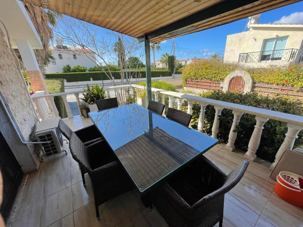 Villa Ocean Stones 1Km From Main Coral Bay Beach Peyia Extérieur photo