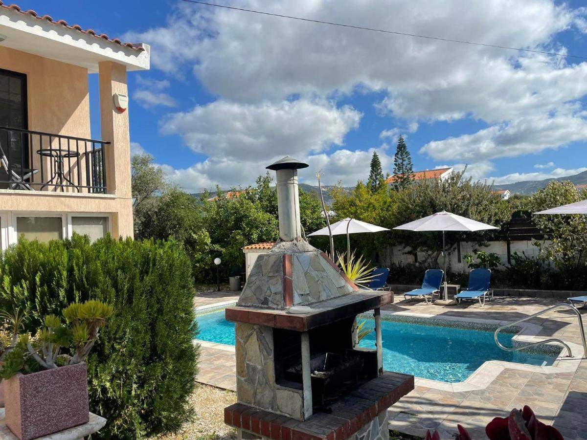 Villa Ocean Stones 1Km From Main Coral Bay Beach Peyia Extérieur photo
