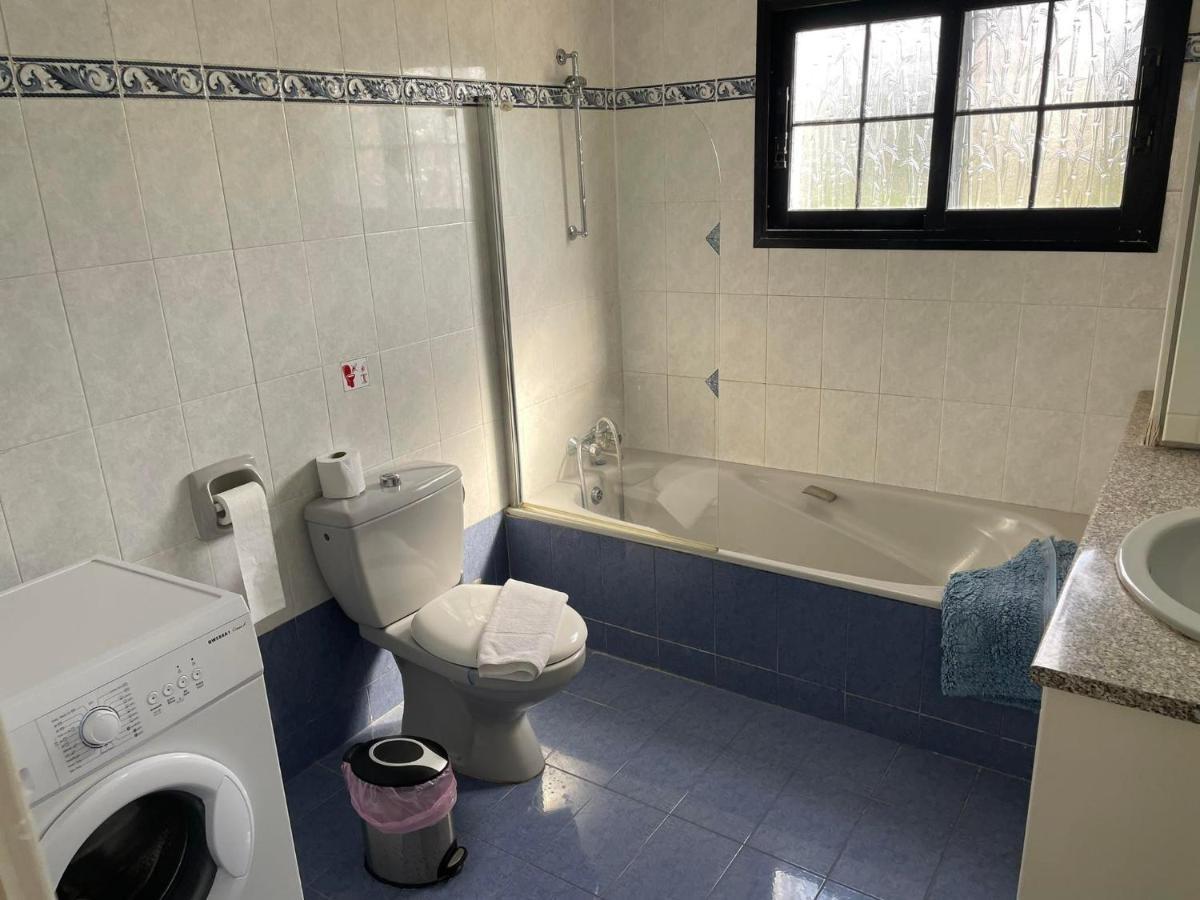 Villa Ocean Stones 1Km From Main Coral Bay Beach Peyia Extérieur photo